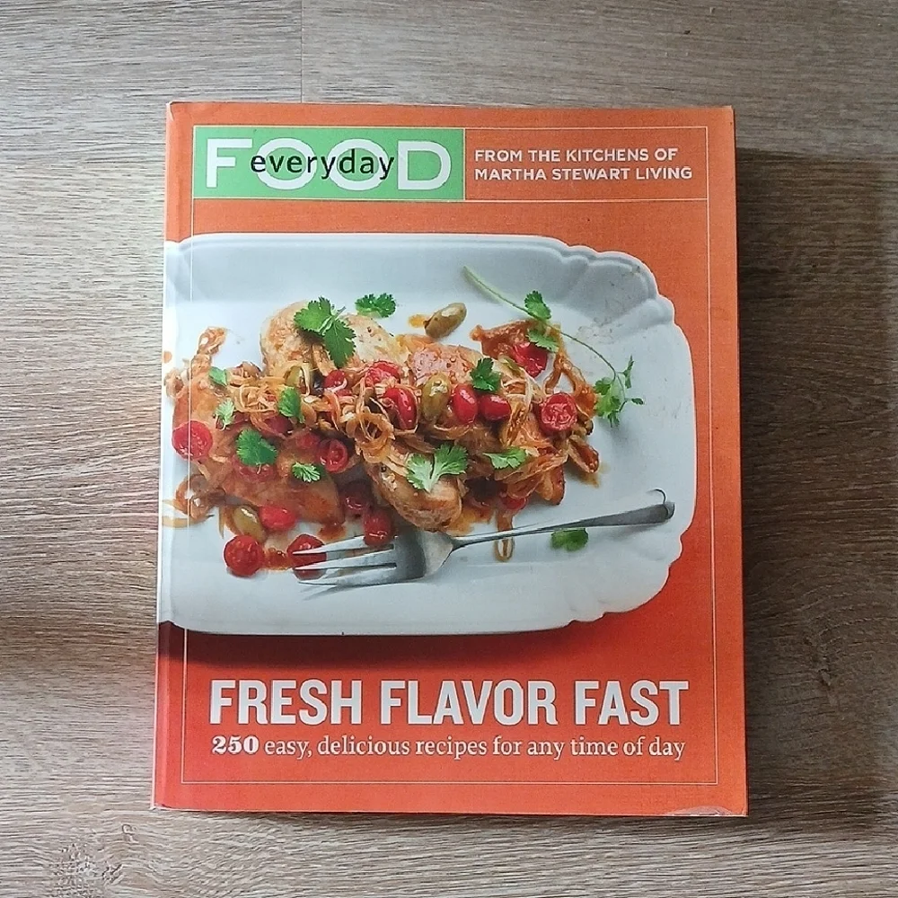 Martha Stewart Cookbook Fresh Flavor Fast First Edition Soft Cover 250 Recipes